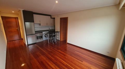 Foto 2 de Estudio de alquiler en Vistahermosa, Ourense Capital