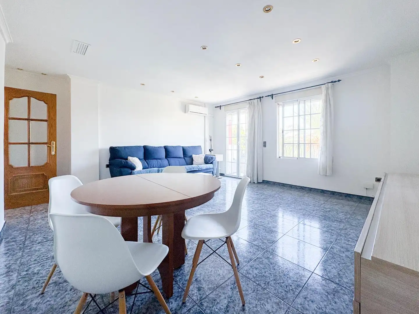 Wohnzimmer von Wohnung zur Miete in Valencia mit Klimaanlage, Heizung und Möbliert