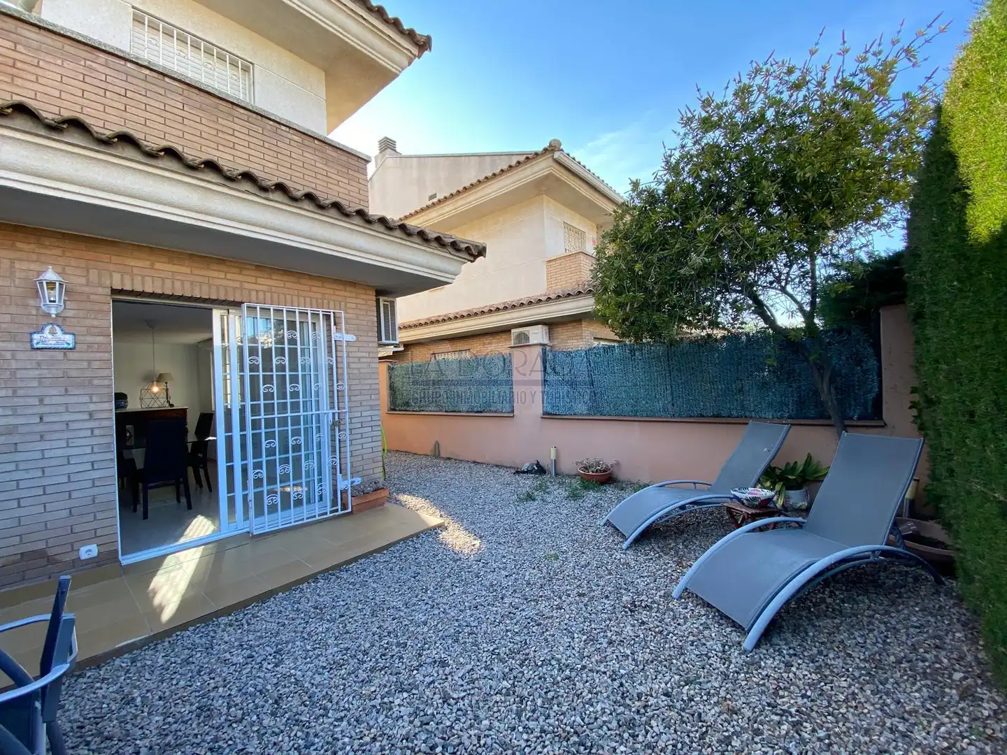 Jardín de Casa adosada en venta en Cambrils con Aire acondicionado, Calefacción y Jardín privado
