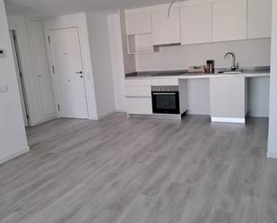 Kitchen of Flat to rent in  Valencia Capital  with Air Conditioner, Heating and Parquet flooring