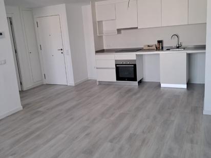Cuina de Pis de lloguer en  Valencia Capital amb Aire condicionat, Calefacció i Parquet
