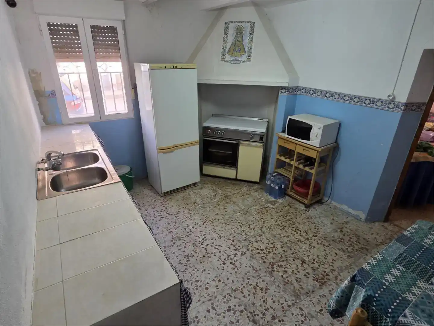 Kitchen of Houses for sale in Mahora  with Private garden and Furnished