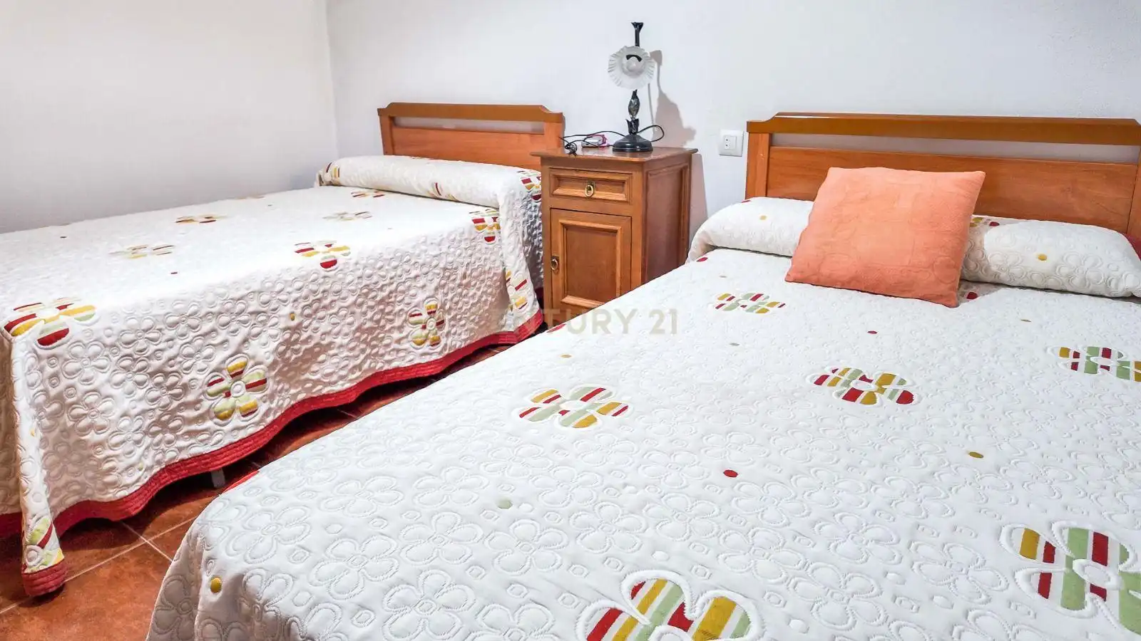 Casa amb jardí en venda a Arroyo de la Luz, imagen 11