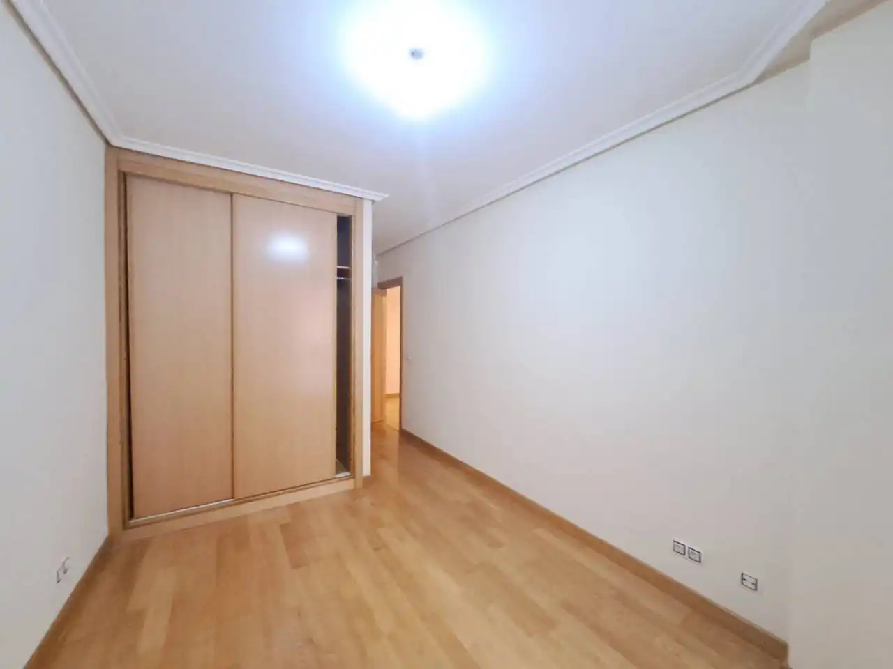Habitación de Piso en venta en Burgos con Calefacción, Parquet y Trastero