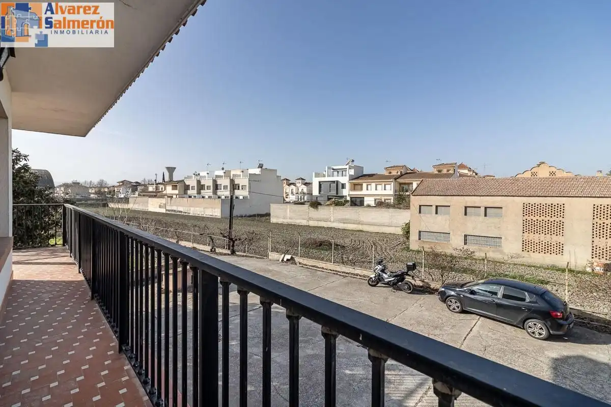 Casa rústica amb piscina en venda a Santa Fe, imagen 42