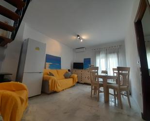 Living room of Flat to rent in Chipiona  with Air Conditioner and Terrace