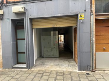 Local comercial de lloguer a Carrer de Corró 37