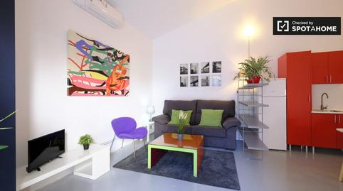 Photo 2 of Flat to rent in Pueblo Nuevo, Madrid