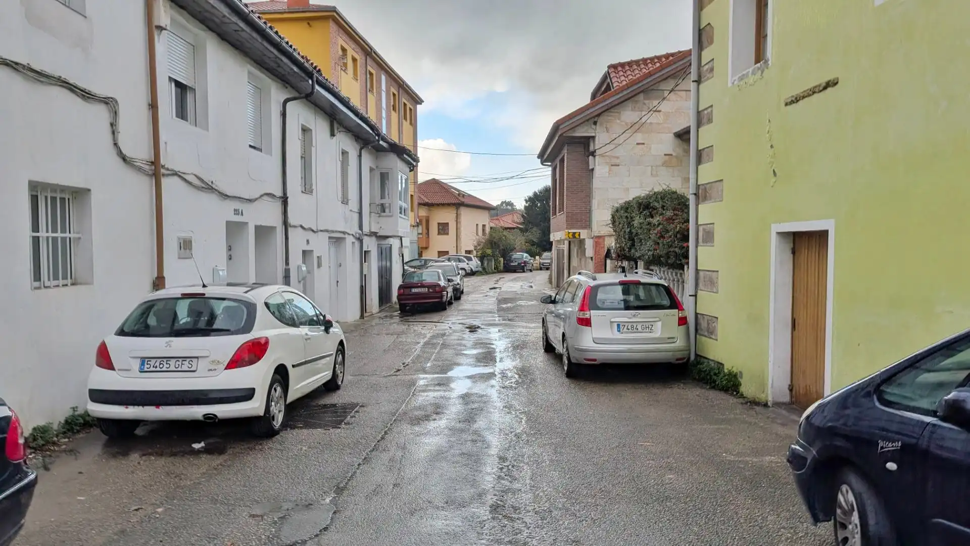Parking de Piso en venta en Torrelavega  con Parquet y Terraza