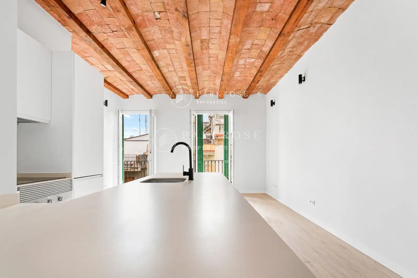 Kitchen of Flat for sale in  Barcelona Capital  with Air Conditioner, Heating and Terrace