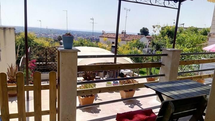 Terrassa de Casa o xalet en venda en Castelldefels amb Calefacció, Jardí privat i Terrassa