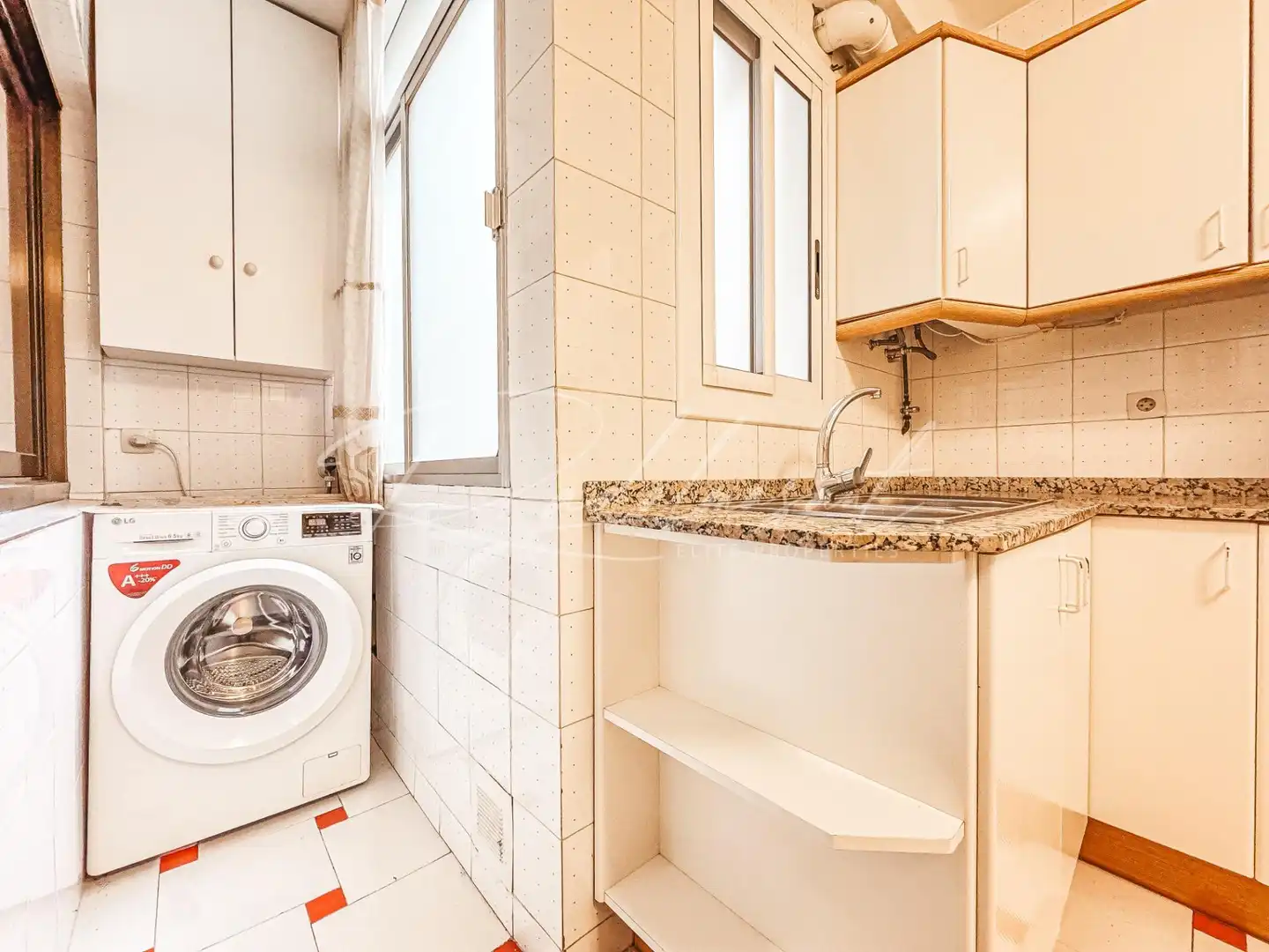 Baño de Piso en venta en Reus con Amueblado