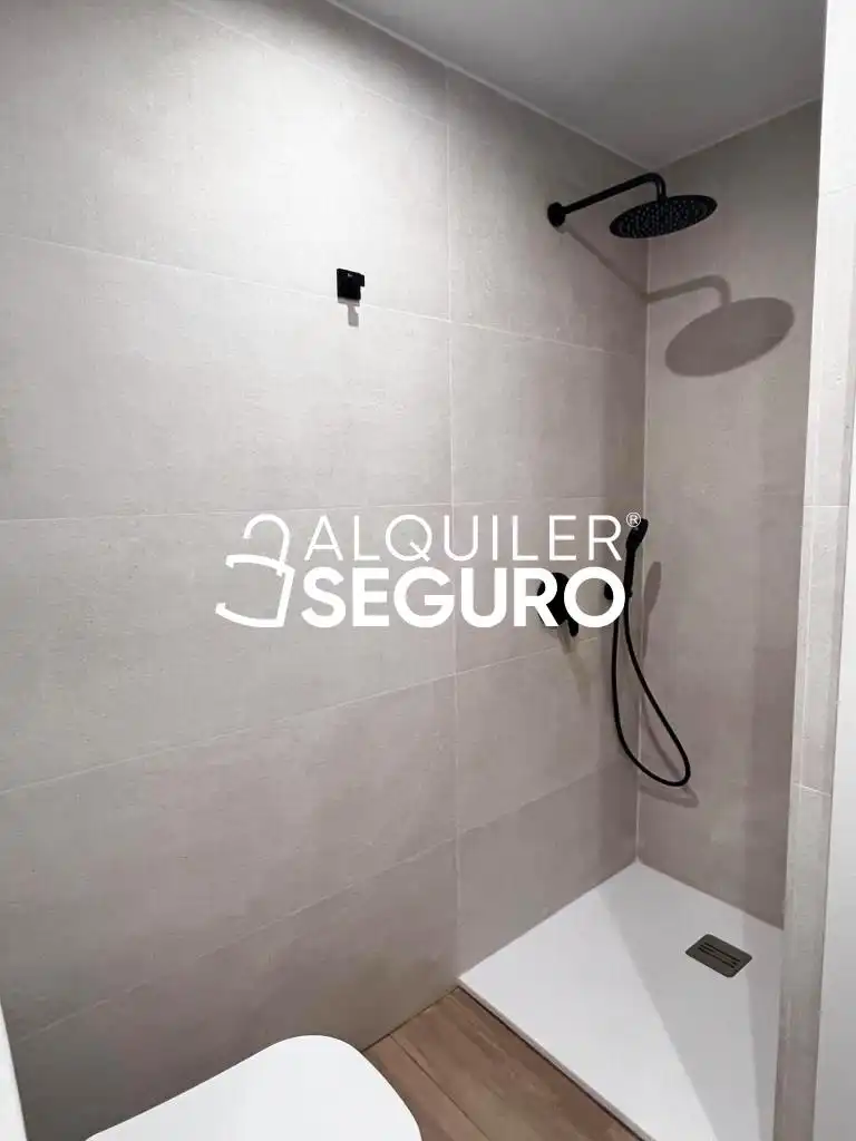 Wohnung zur Miete in Madrid, Madrid