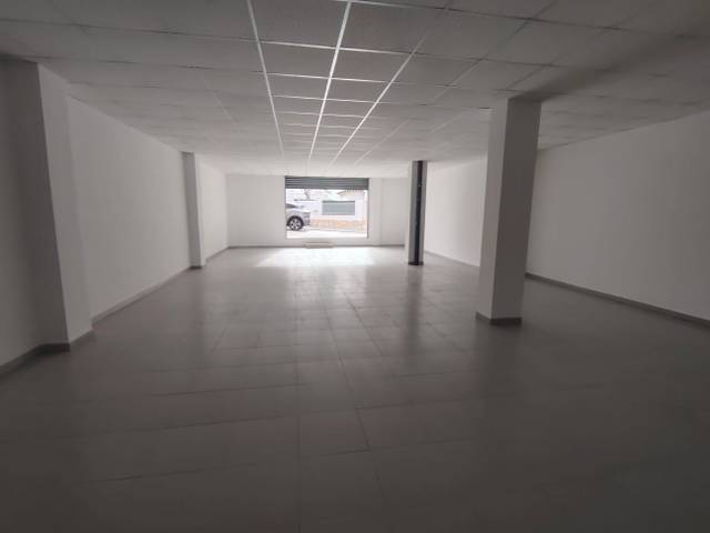 Local comercial en Alquiler en Mercat