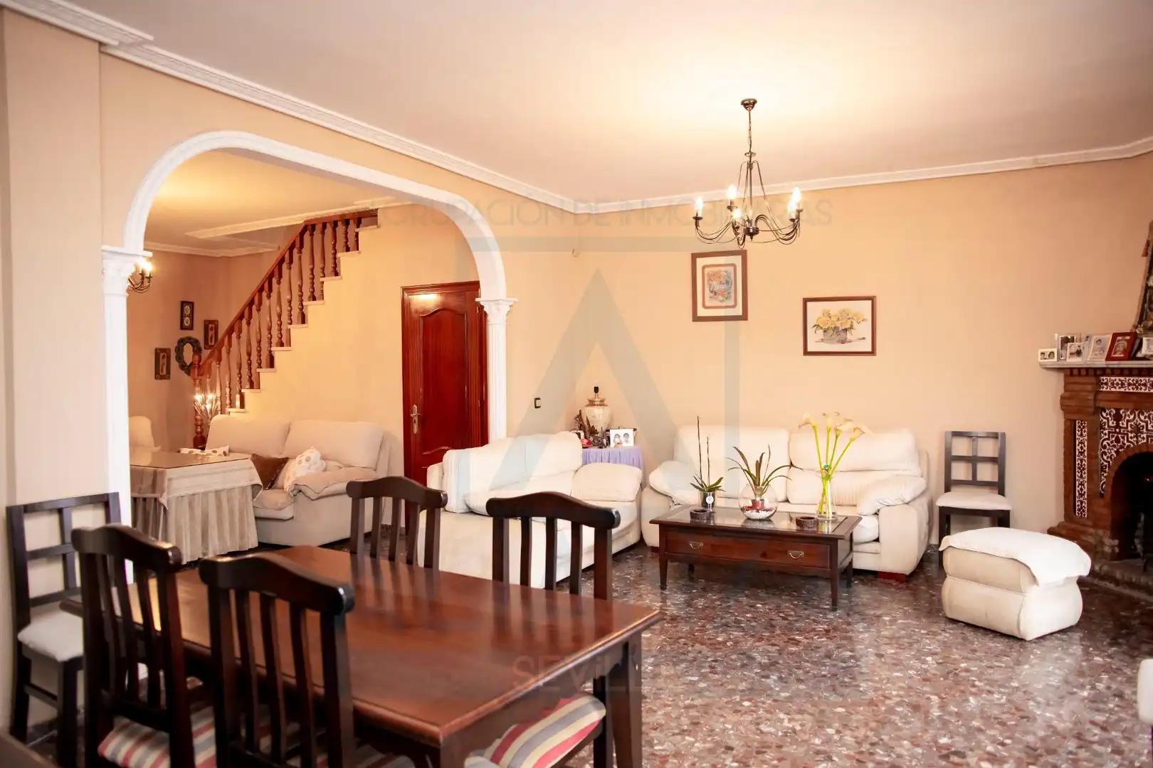 Living room of Houses for sale in Santiponce  with Air Conditioner, Terrace and Balcony