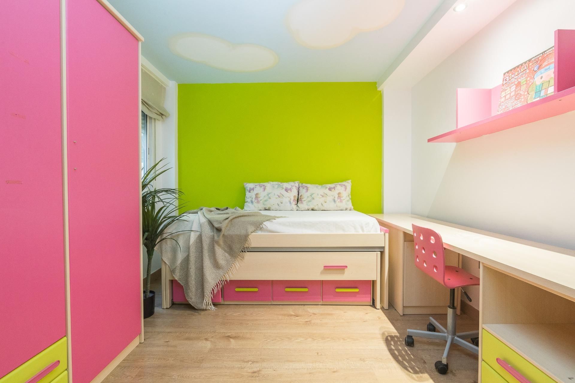 Bedroom of Flat for sale in Elche / Elx