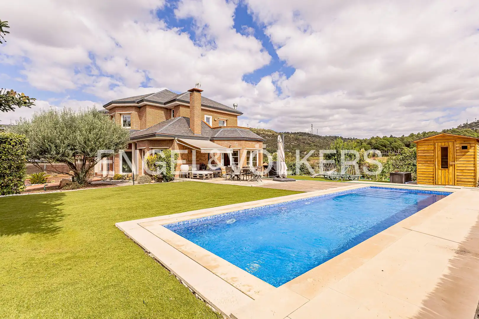 Maison avec piscine à vendre à Begues