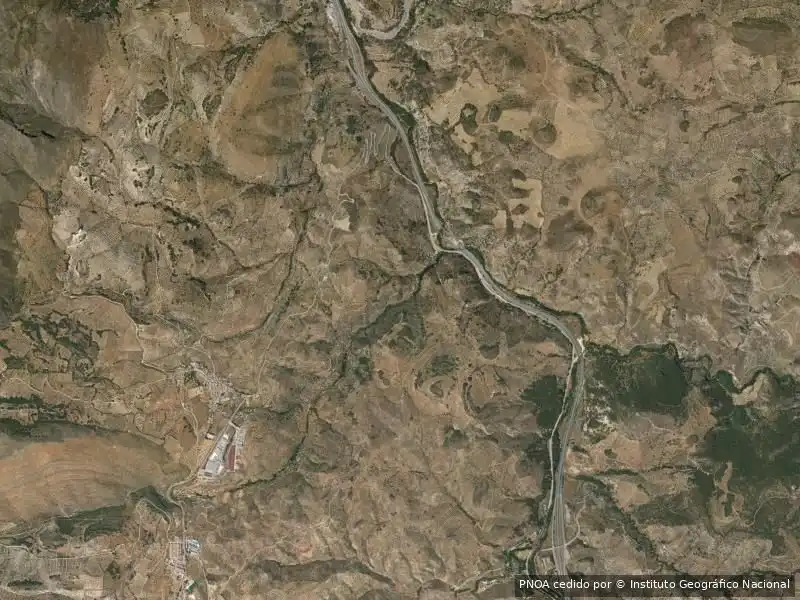 Nau industrial en venda en Cárcheles, Jaén
