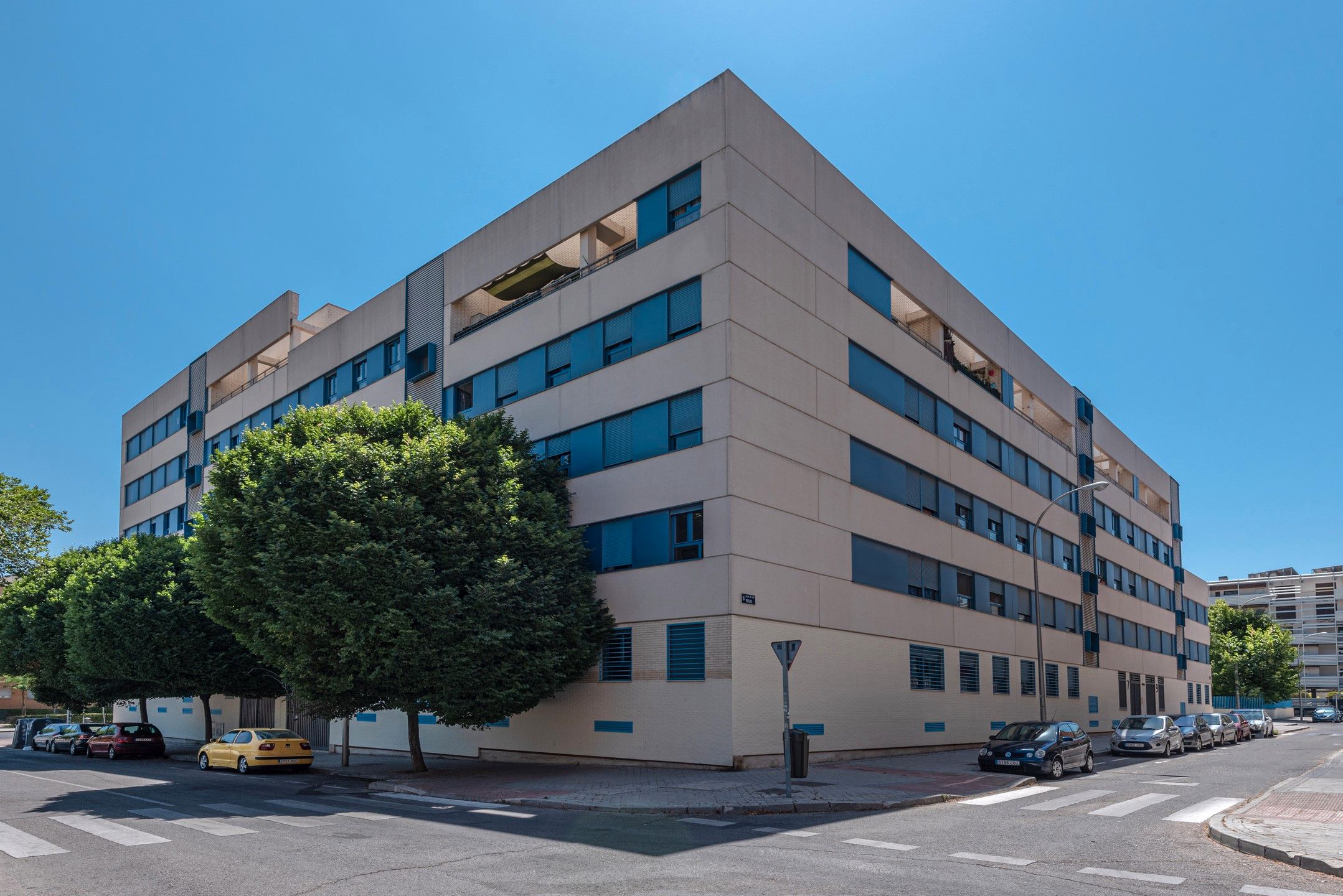 Exterior view of Flat to rent in  Madrid Capital  with Parquet flooring, Terrace and Storage room