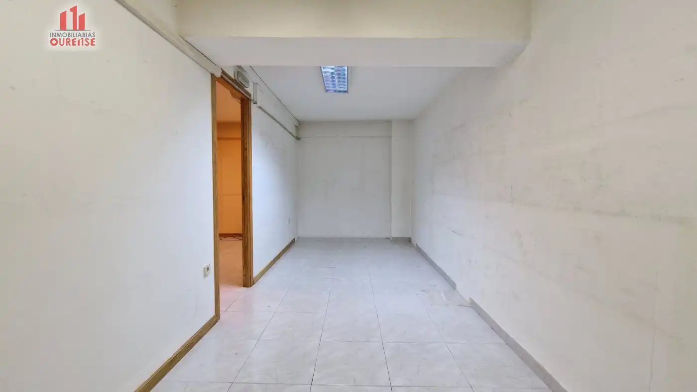 Büro zum Verkauf in Ourense Capital  mit Klimaanlage und Heizung