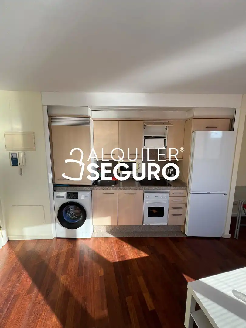 Piso de alquiler en General Aranaz, Concepción