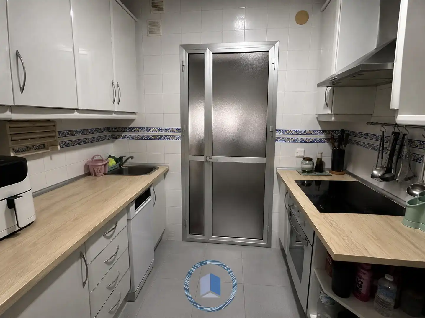 Cocina de Piso en venta en Montequinto con Terraza y Piscina