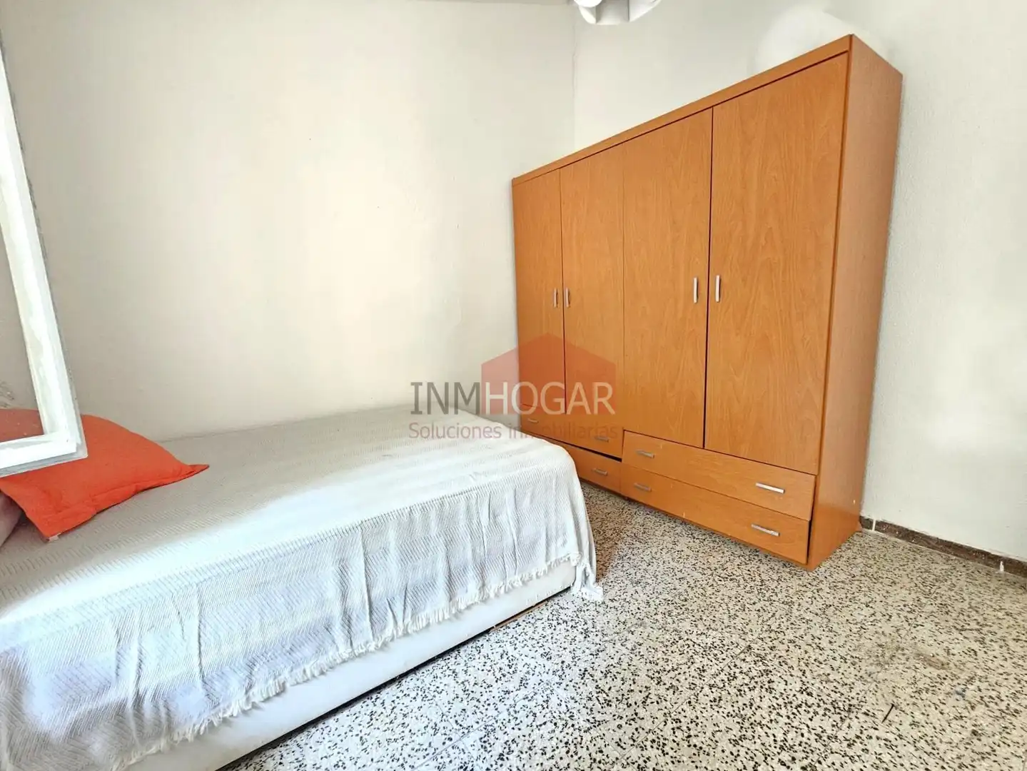 Habitación de Casa o chalet en venta en Herradón de Pinares con Calefacción, Jardín privado y Terraza