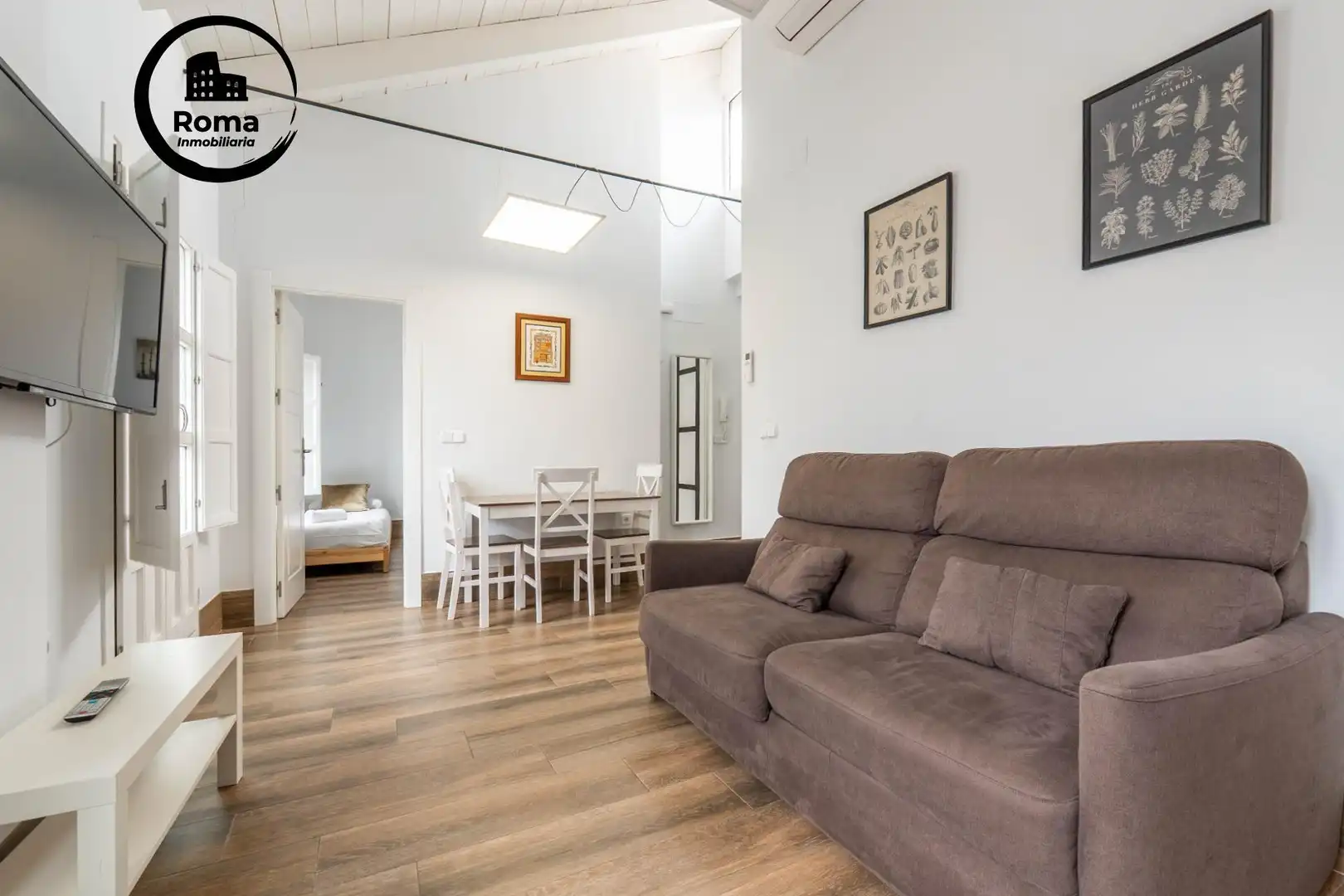 Living room of Houses for sale in Granada  with Air Conditioner, Heating and Furnished