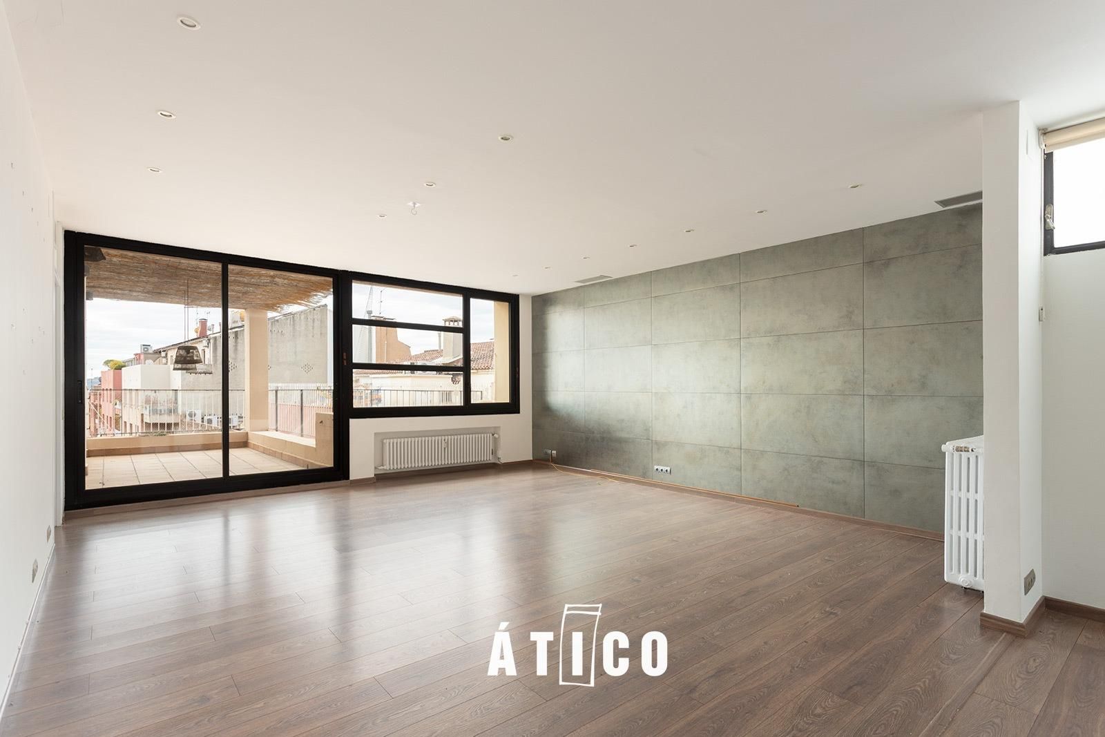 Sala de estar de Ático en venta en  Barcelona Capital con Aire acondicionado, Parquet y Terraza