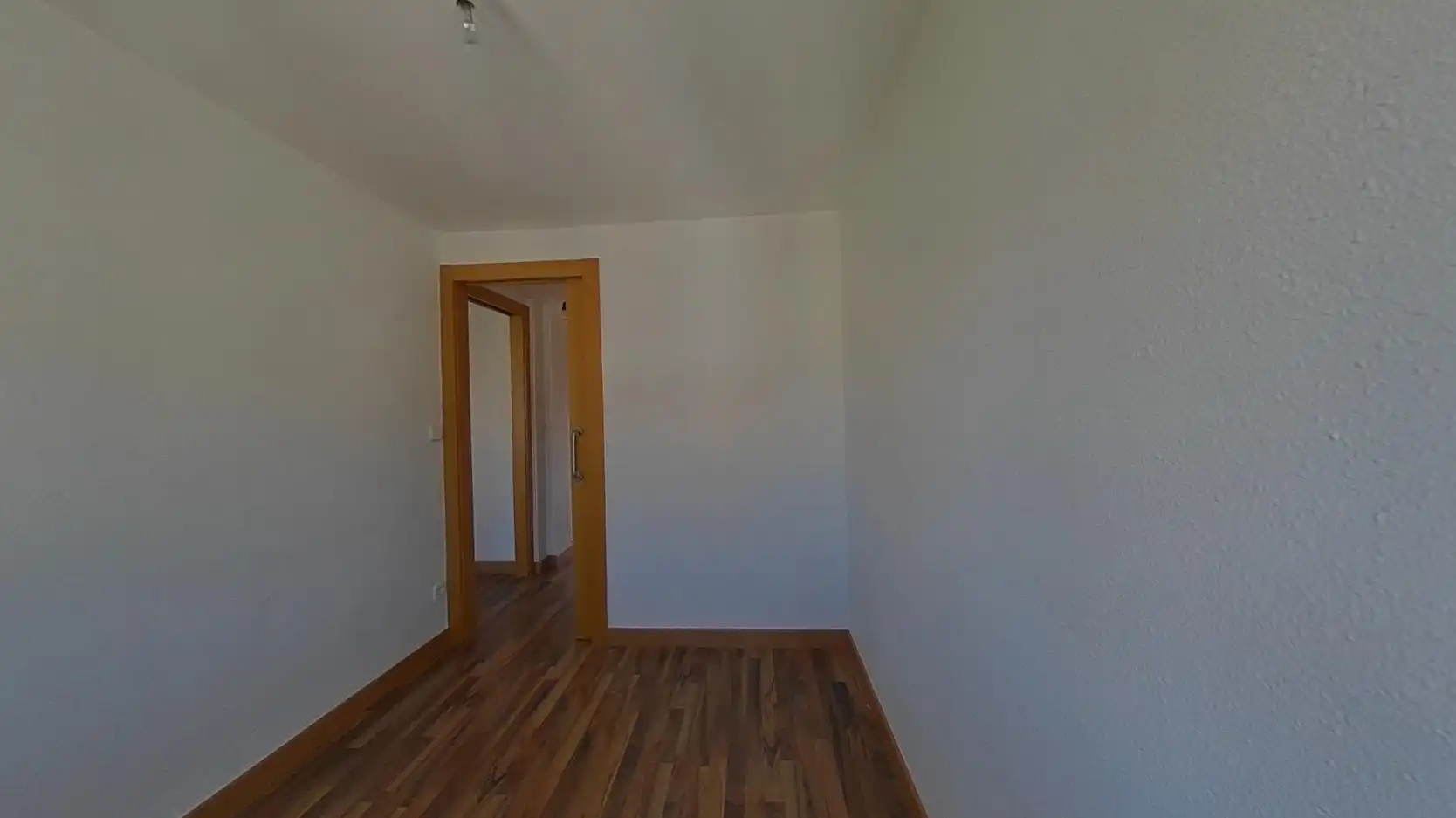 Habitación de Piso en venta en Zaragoza con Calefacción, Parquet y Horno