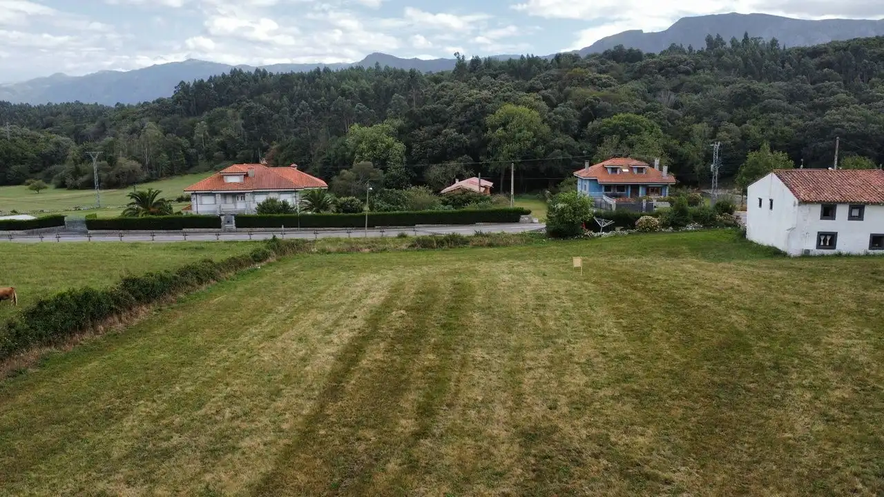 Residencial en venda en Llanes