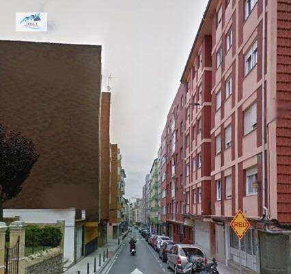 Piso en Venta en Calle CISNEROS en Numancia - San Fernando