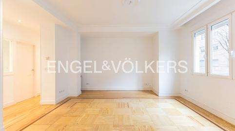 Photo 5 of Apartment for sale in El Viso, Madrid