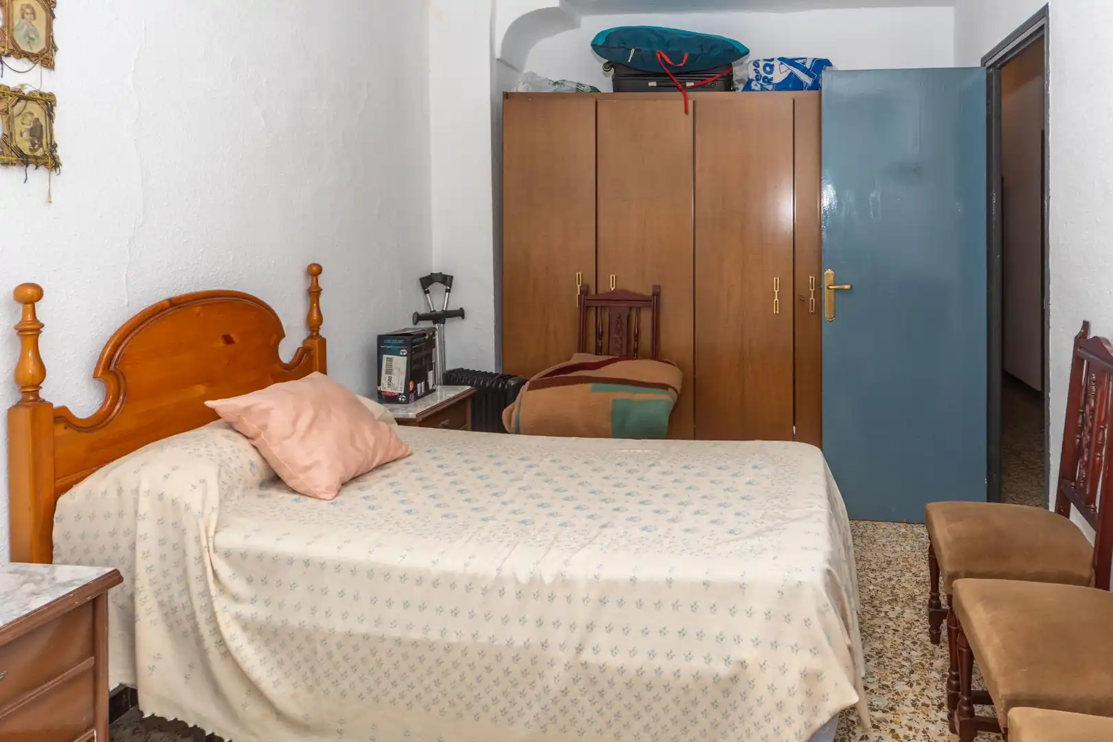 Habitación de Edificio en venta en Guadix