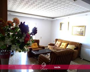 Living room of Flat for sale in Chiclana de la Frontera