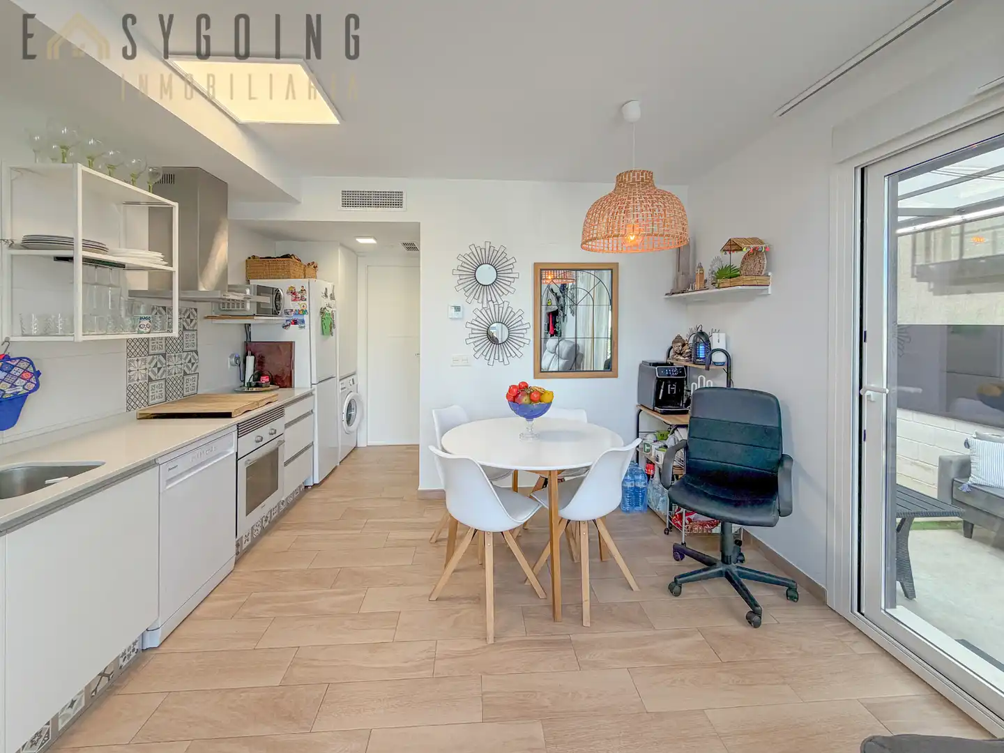 Casa pareada con terraza en venta en Carrer de Xipre 70, imagen 22