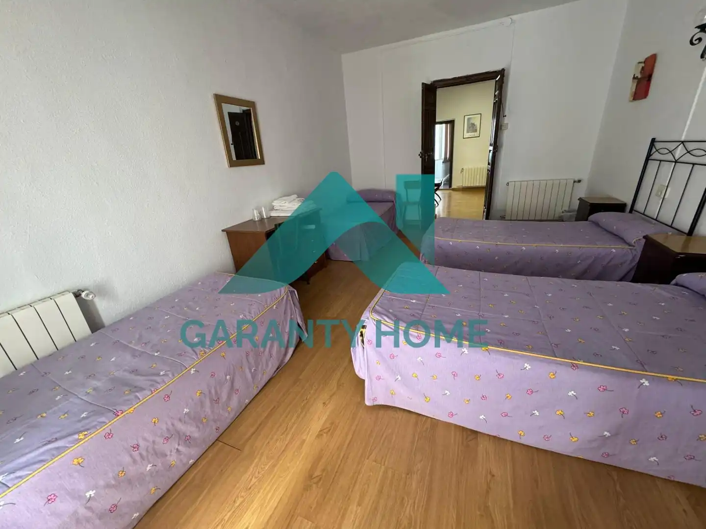 Bedroom of Buildings for sale in Cáceres