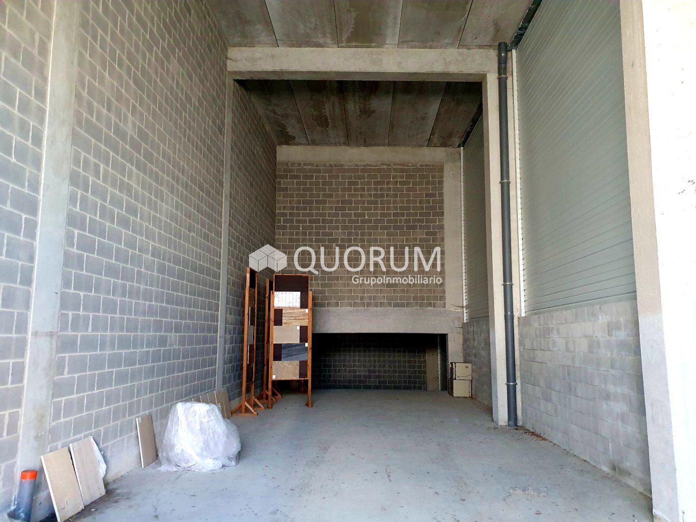 Industrial buildings for sale in Basauri 