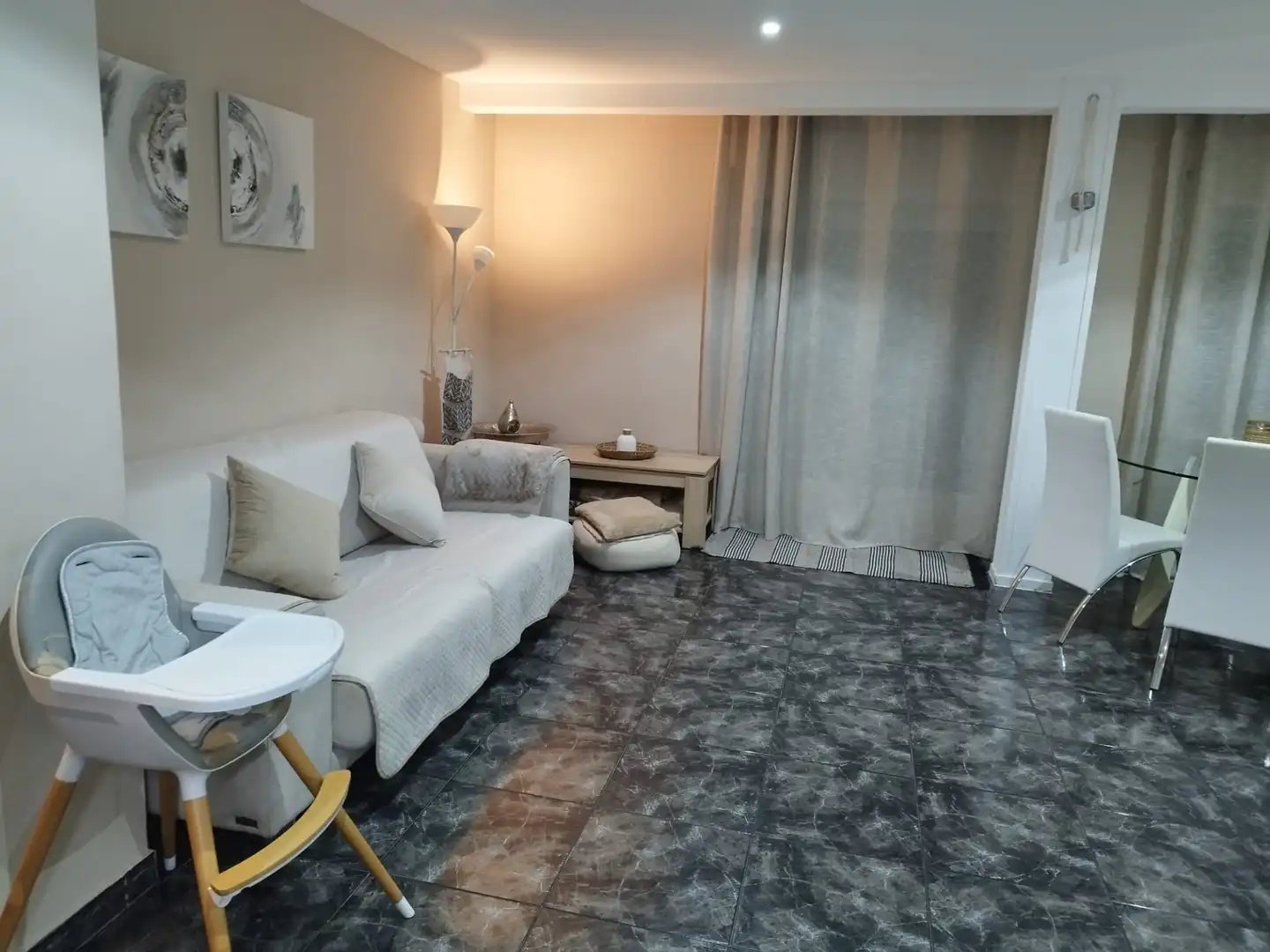 Sala d'estar de Planta baixa en venda en Cabrils amb Forn