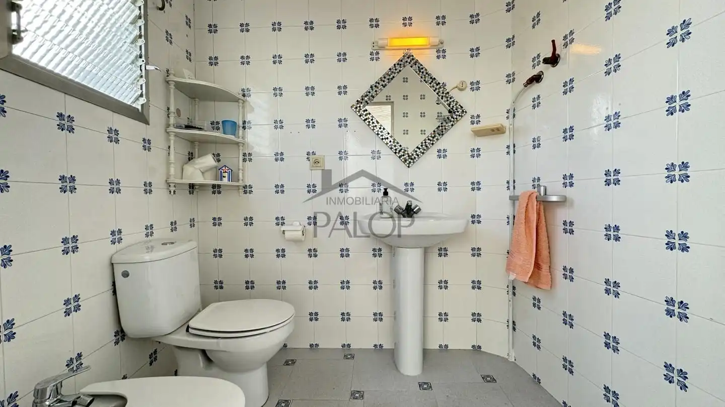 Bathroom of Houses for sale in La Pobla Llarga  with Private garden, Terrace and Storage room