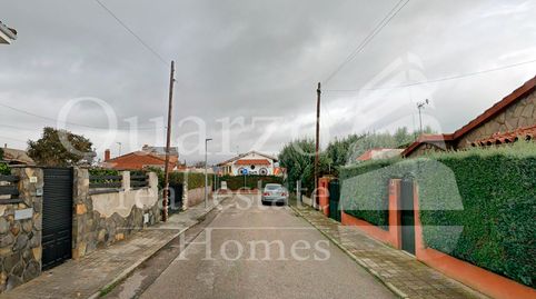 En venta estupenda vivienda en Fresno de Torote, Madrid.