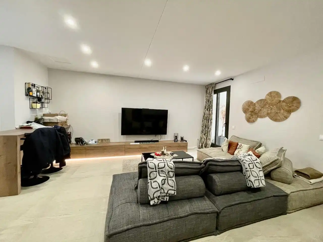 Wohnzimmer von Wohnung zum Verkauf in Finestrat mit Klimaanlage, Heizung und Terrasse
