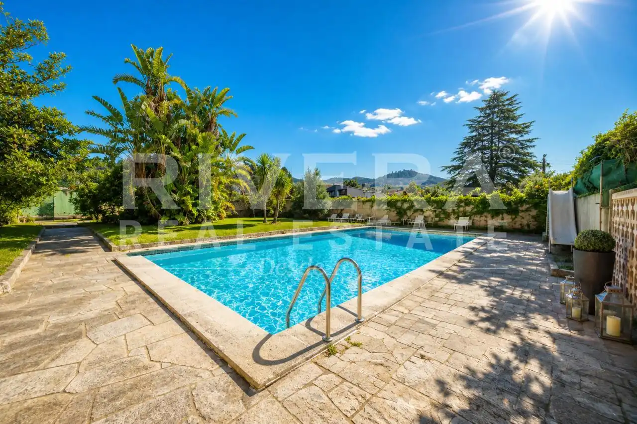 Schwimmbecken von Haus oder Chalet zum Verkauf in Nigrán mit Heizung, Terrasse und Abstellraum