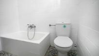 Bathroom of House or chalet for sale in El Vellón  with Private garden