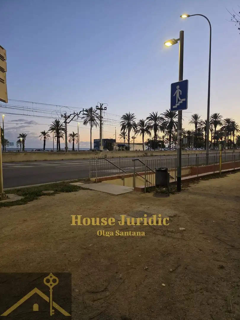 Vista exterior de Piso en venta en Mataró con Aire acondicionado, Calefacción y Terraza