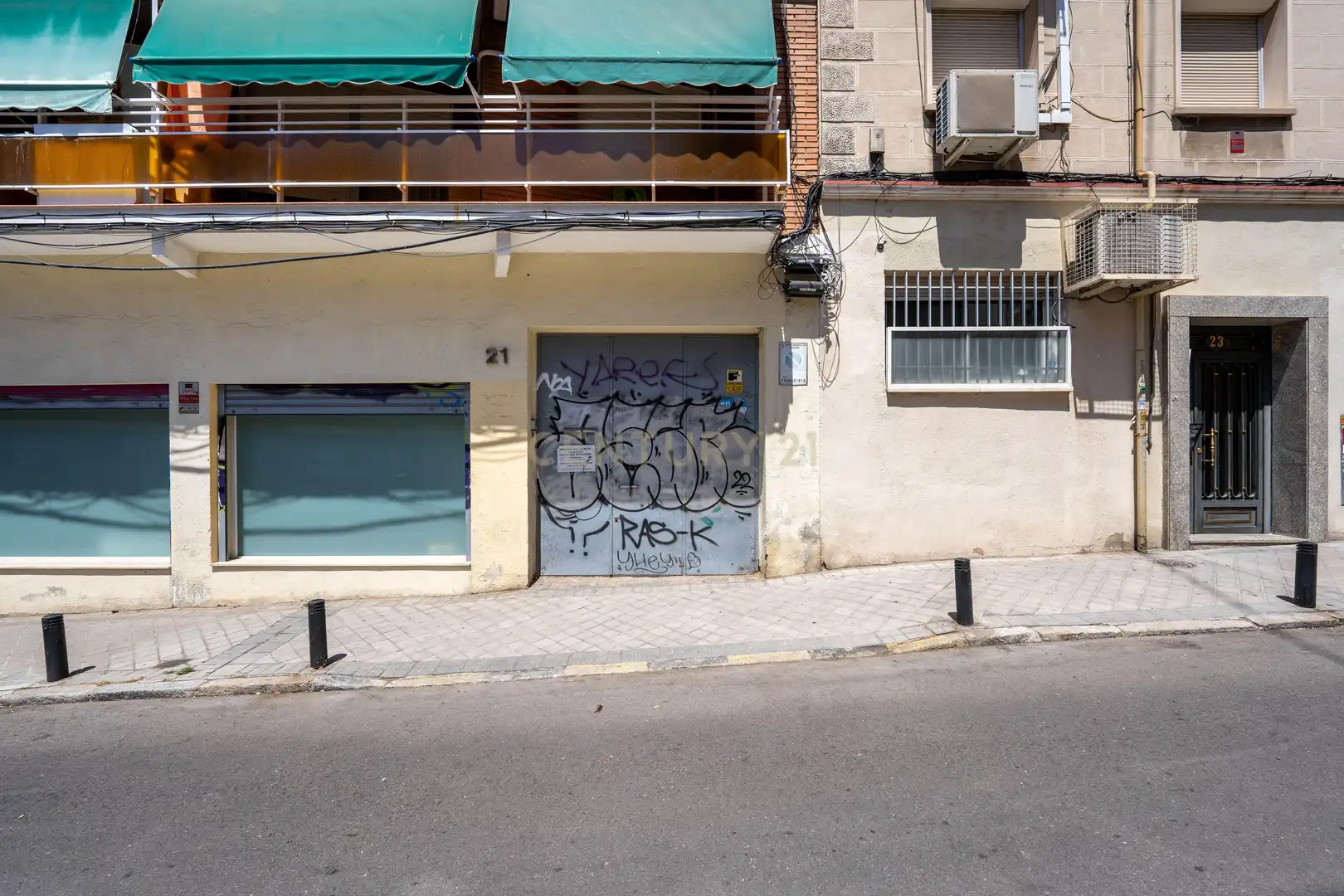 Vista exterior de Local en venta en Madrid con Internet