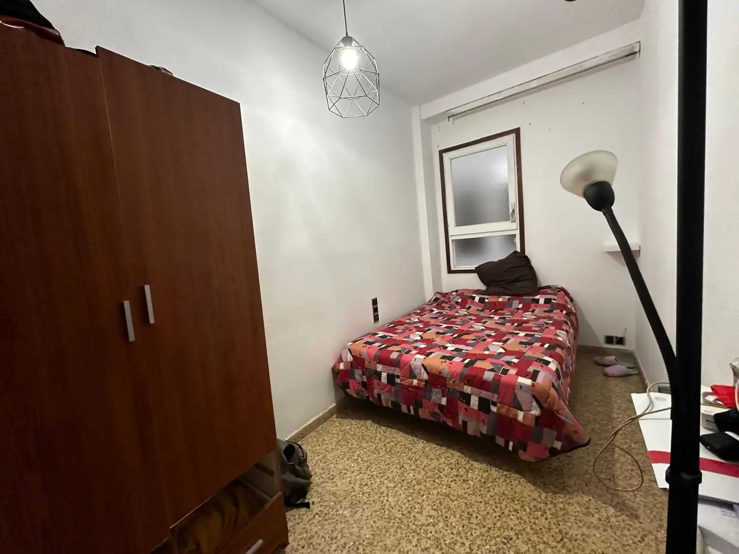 Dormitori de Pis en venda en Barcelona amb Calefacció, Terrassa i Moblat