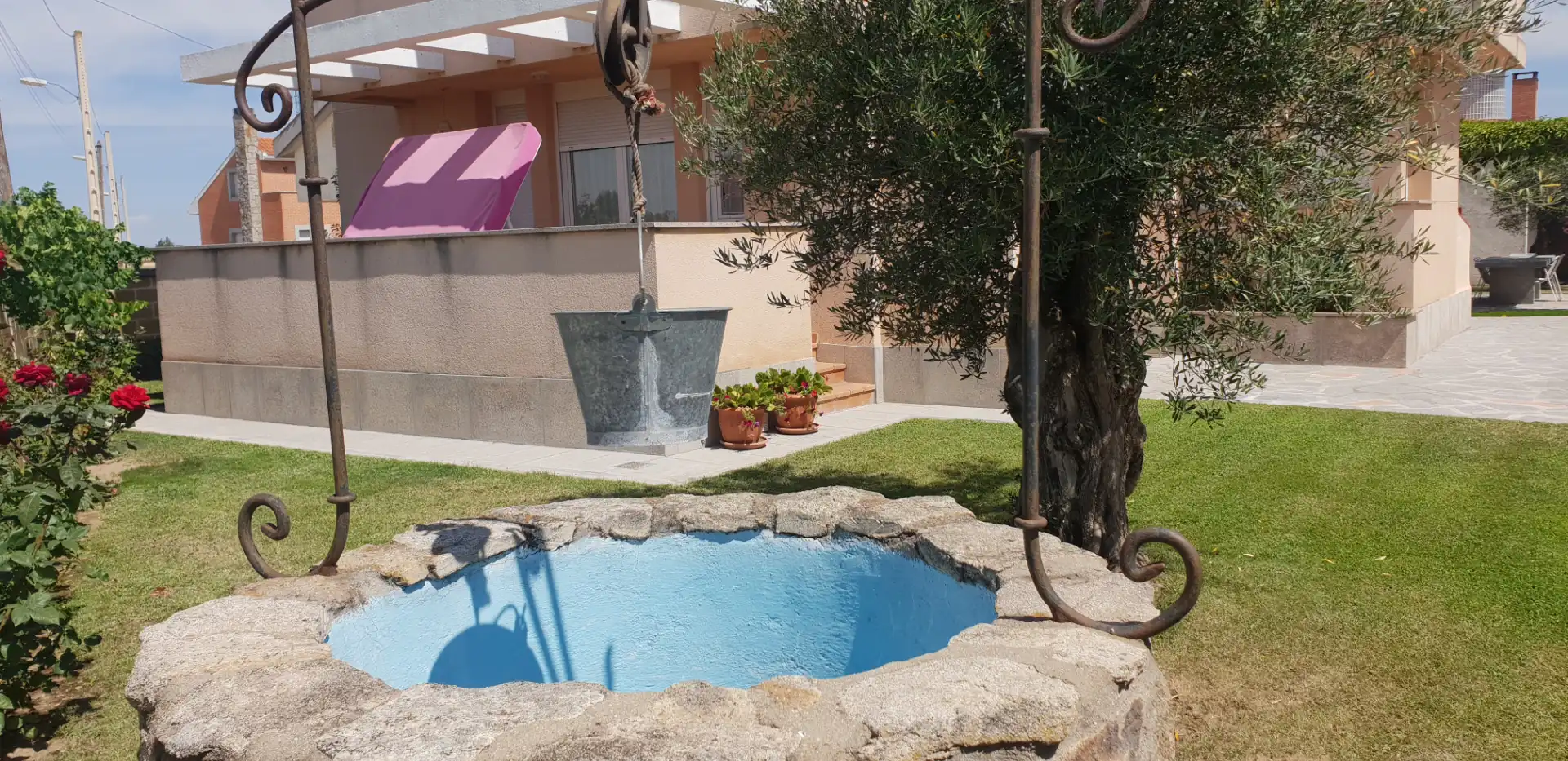 Piscina de Casa o chalet de alquiler en Calvarrasa de Abajo con Calefacción, Jardín privado y Parquet