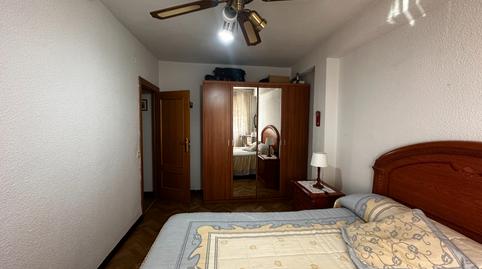 Foto 2 de Estudi de lloguer a Calle San Urbicio, Reyes Católicos, Madrid