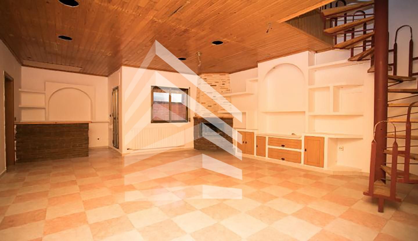 Duplex for sale in Carrer Santa Fe, Magraners